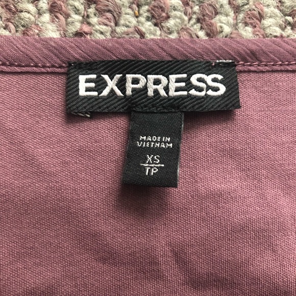 Express Ruffle Sleeve Blouse - Picture 6 of 8